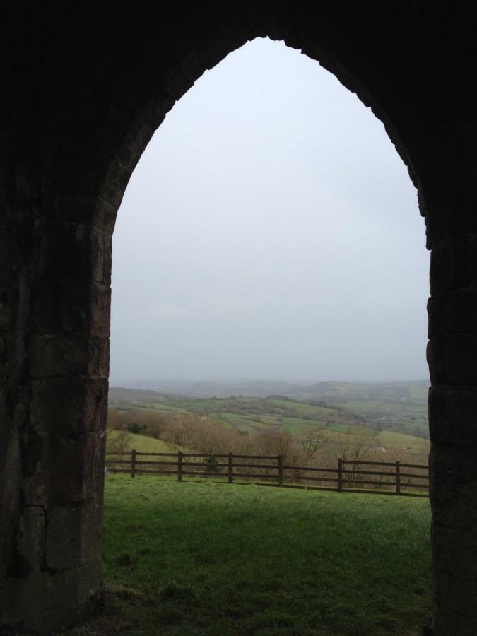 Penddaulwyn Uchaf Farm # Carmarthenshire Daire Nantgaredig Dış mekan fotoğraf